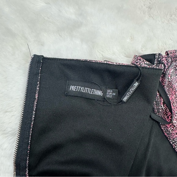 NWT Pretty Little Thing Hot Pink Snake Print Bandeau Top - Picture 8 of 10